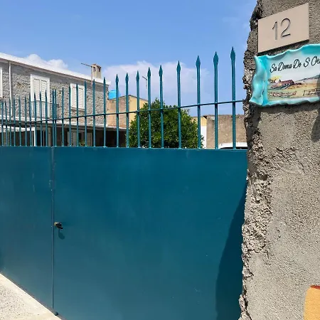 בית נופש Sa Domu De S'ortu בארי סארדו