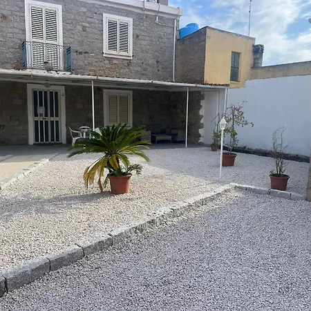 Sa Domu De S'ortu Holiday home *