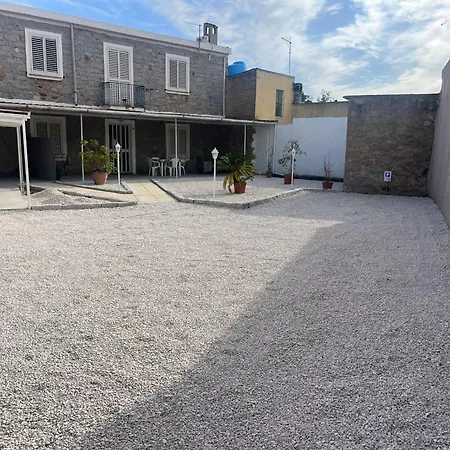 Sa Domu De S'ortu בית נופש בארי סארדו